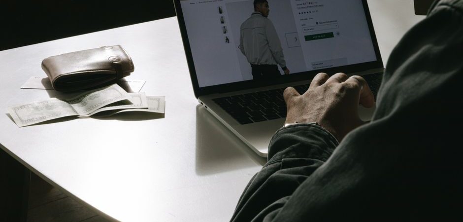 WhatsApp Abandoned Cart Recovery: The 3-Message Strategy That Recovers 22%